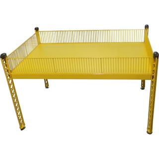 Zdjęcie Stół promocyjny żółty z ażurowymi nogami